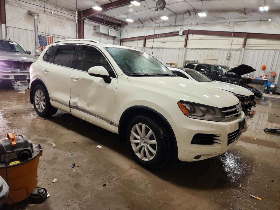 Volkswagen TOUAREG 2012 — Copart