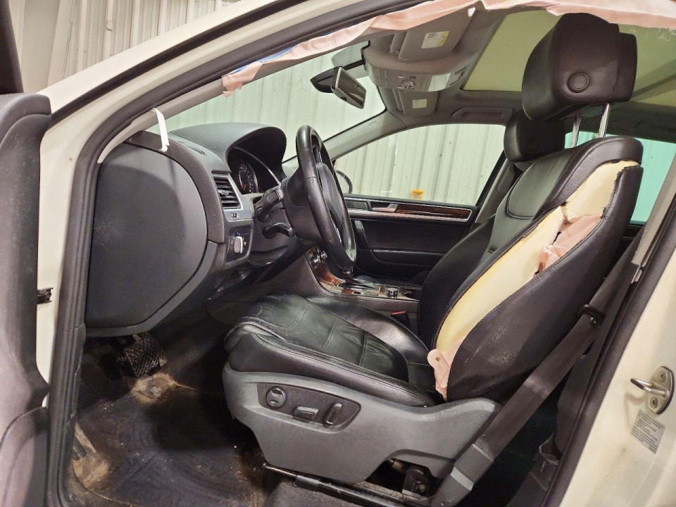Volkswagen TOUAREG 2012 — Copart