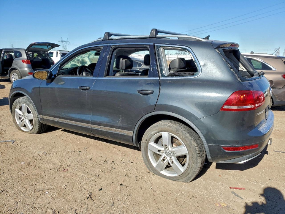 Volkswagen TOUAREG 2013 — Copart