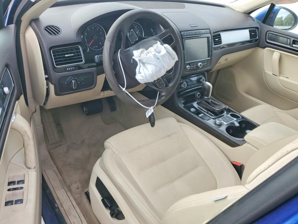 Volkswagen TOUAREG 2016 — Copart