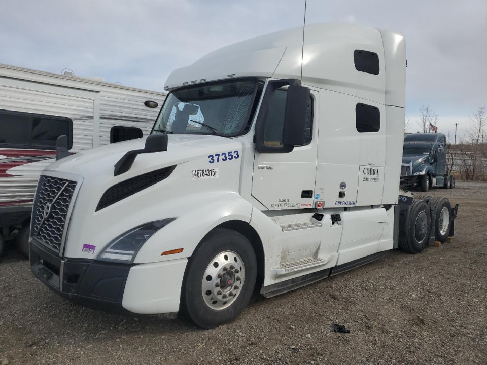 Volvo VNL SEMI TRUCK 2023 — Copart