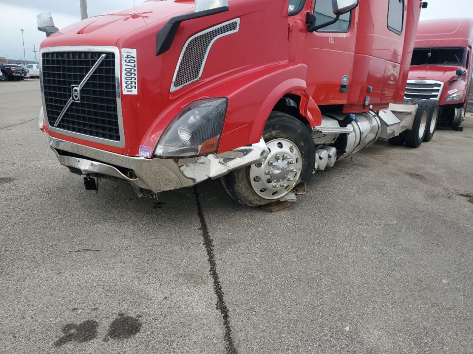 Volvo VNL SEMI TRUCK 2018 — Copart