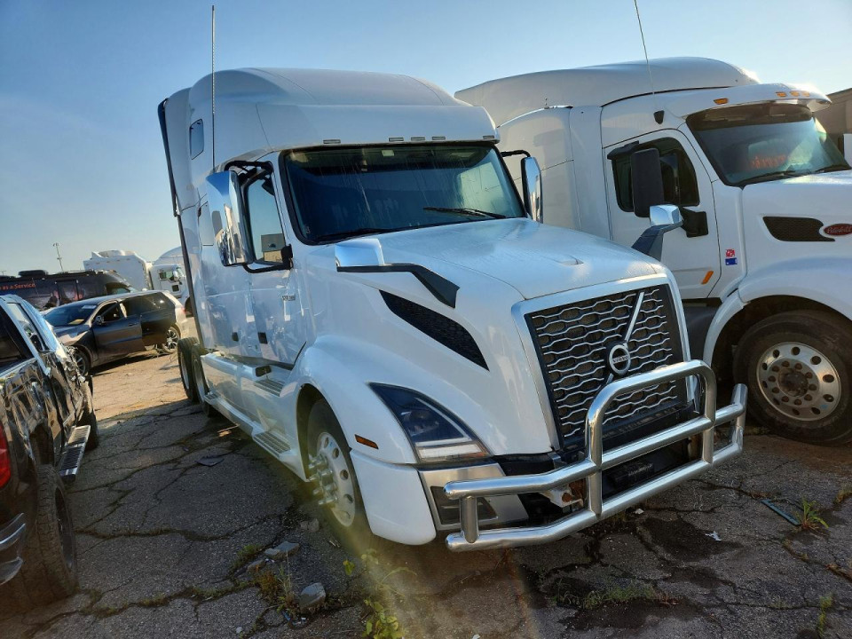 Volvo VNL SEMI TRUCK 2019 — Copart