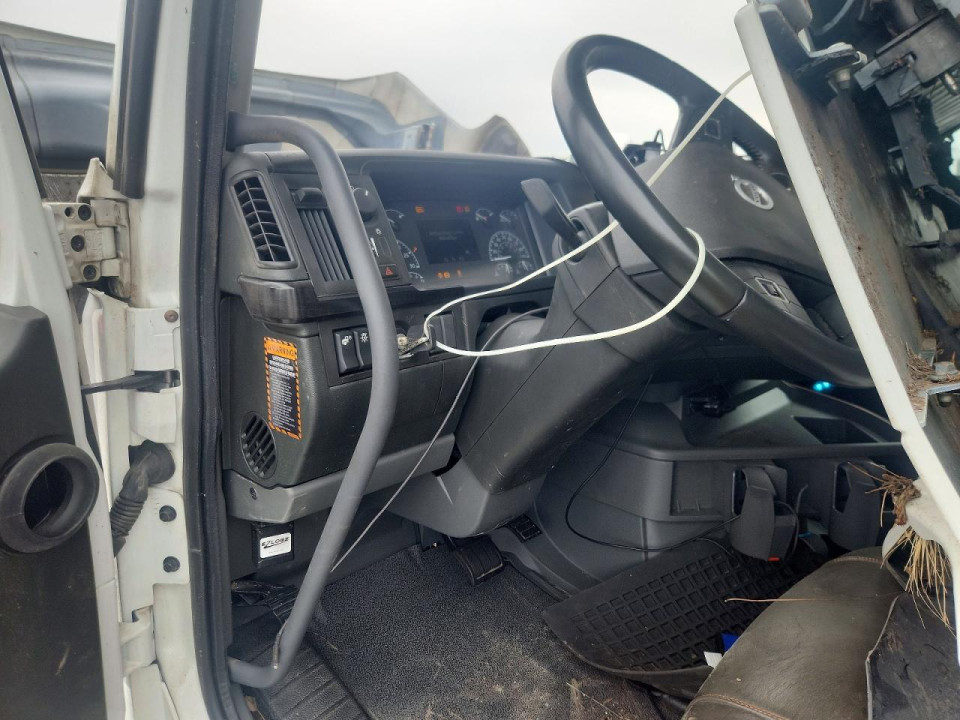 Volvo VNL SEMI TRUCK 2025 — Copart