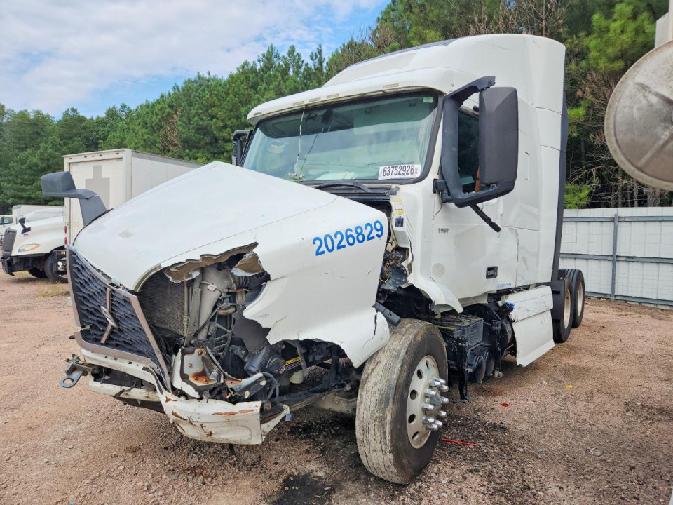 Volvo VNR 2021 — Copart