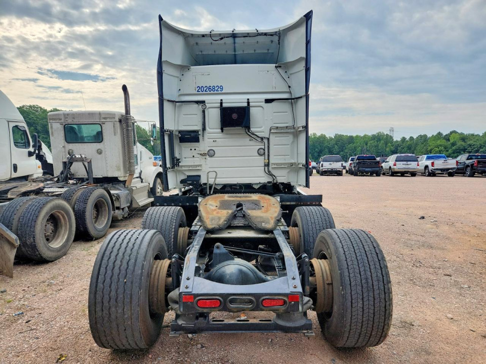 Volvo VNR 2021 — Copart