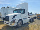 Volvo VNL SEMI TRUCK 2011 — Copart