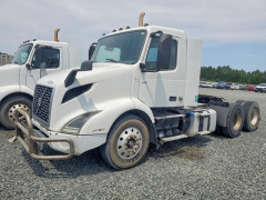 Volvo VNR SEMI TRUCK 2019 — Copart