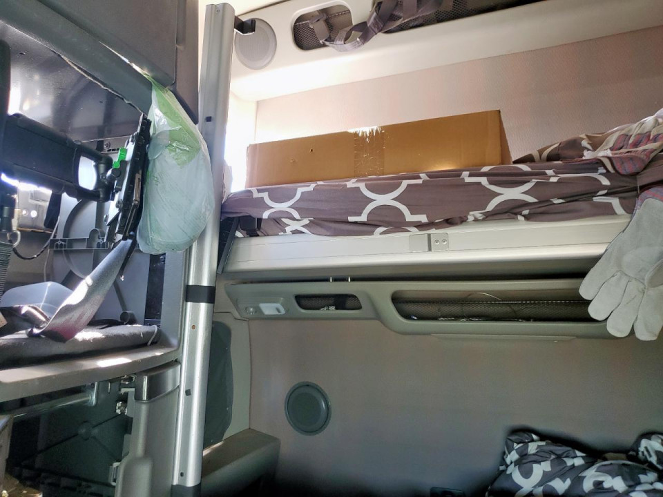 Volvo VNL SEMI TRUCK 2020 — Copart