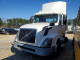 Volvo VNL SEMI TRUCK 2017 — Copart