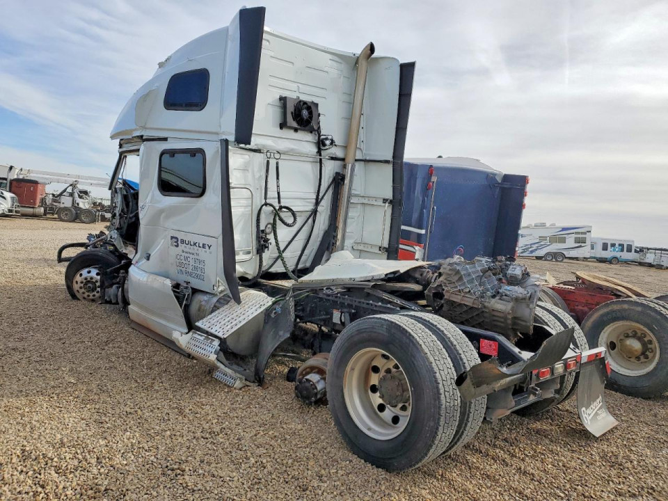 Volvo VNL SEMI TRUCK 2024 — Copart