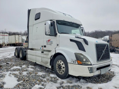 Volvo VNL SEMI TRUCK 2016 — Copart