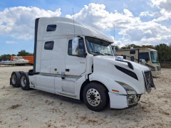 Volvo VNL SEMI TRUCK 2020 — Copart