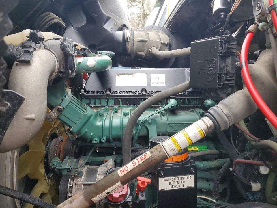 Volvo VNR 2024 — Copart