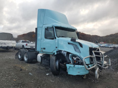 Volvo VNL SEMI TRUCK 2017 — Copart