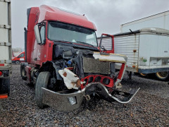 Volvo VNL SEMI TRUCK 2014 — Copart