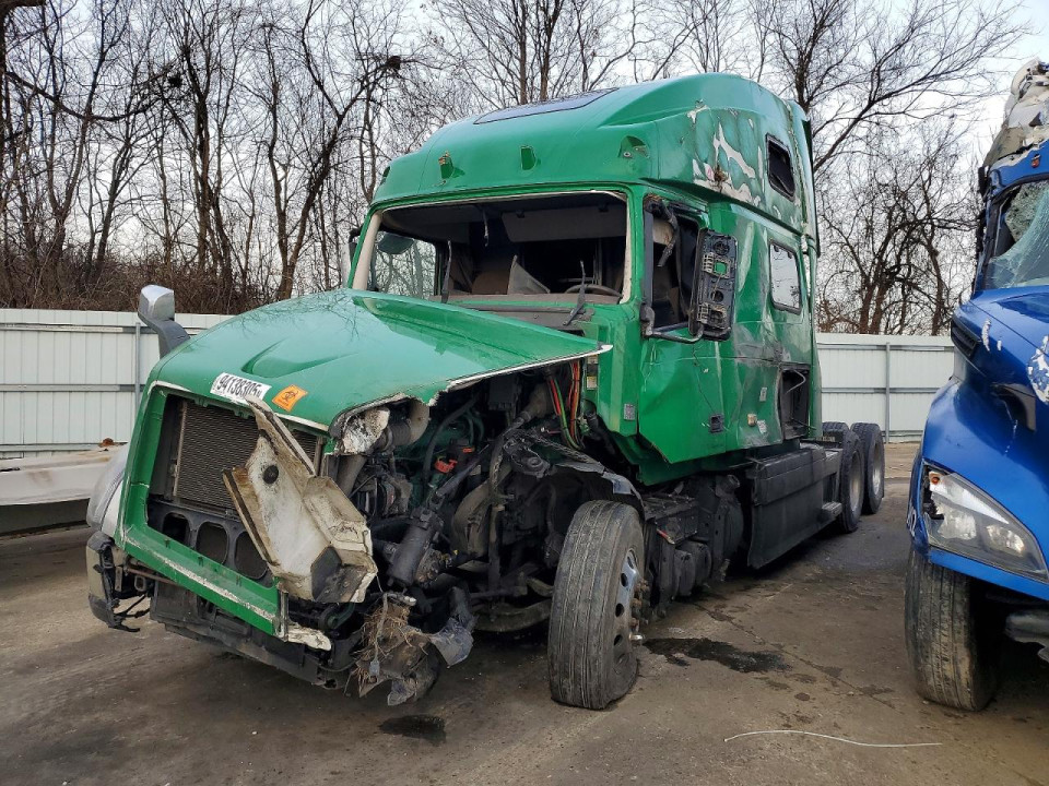 Volvo VNL SEMI TRUCK 2018 — Copart