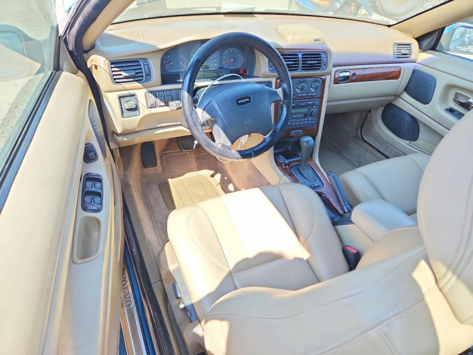 Volvo C70 1998 — Copart