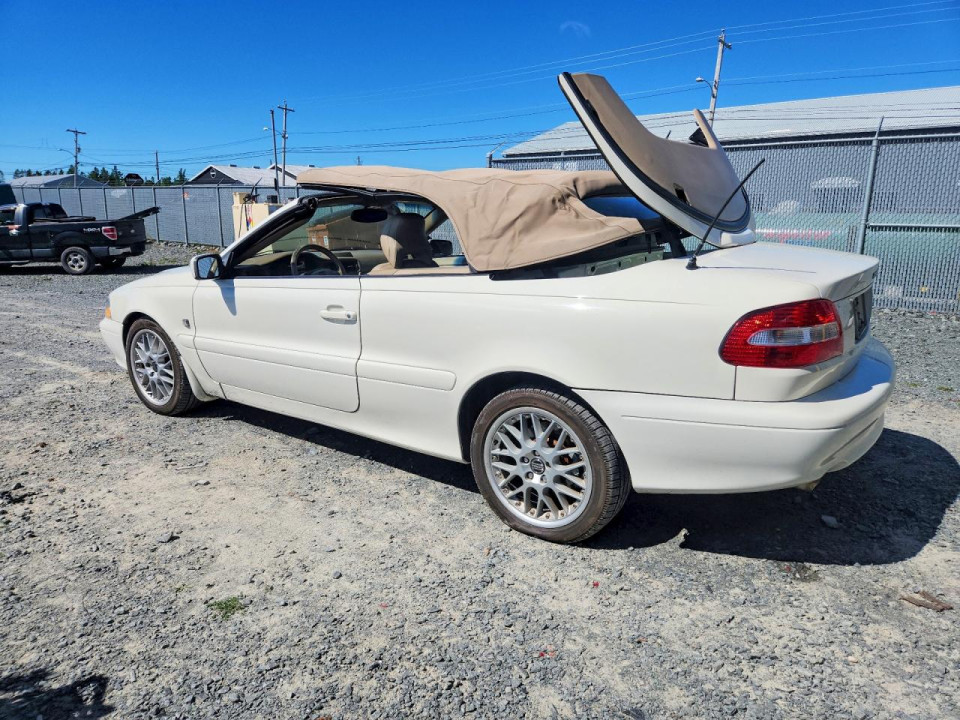 Volvo C70 2004 — Copart
