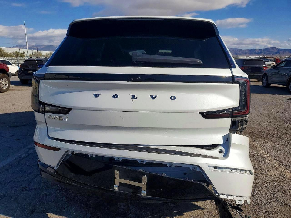 Volvo EX90 PLUS 2025 — Copart