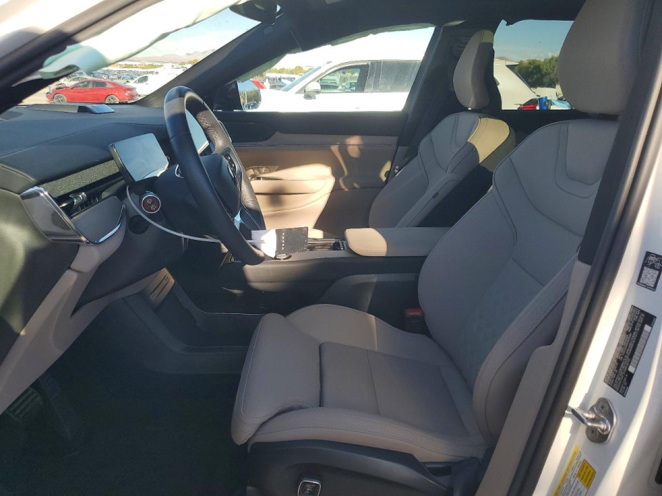Volvo EX90 PLUS 2025 — Copart