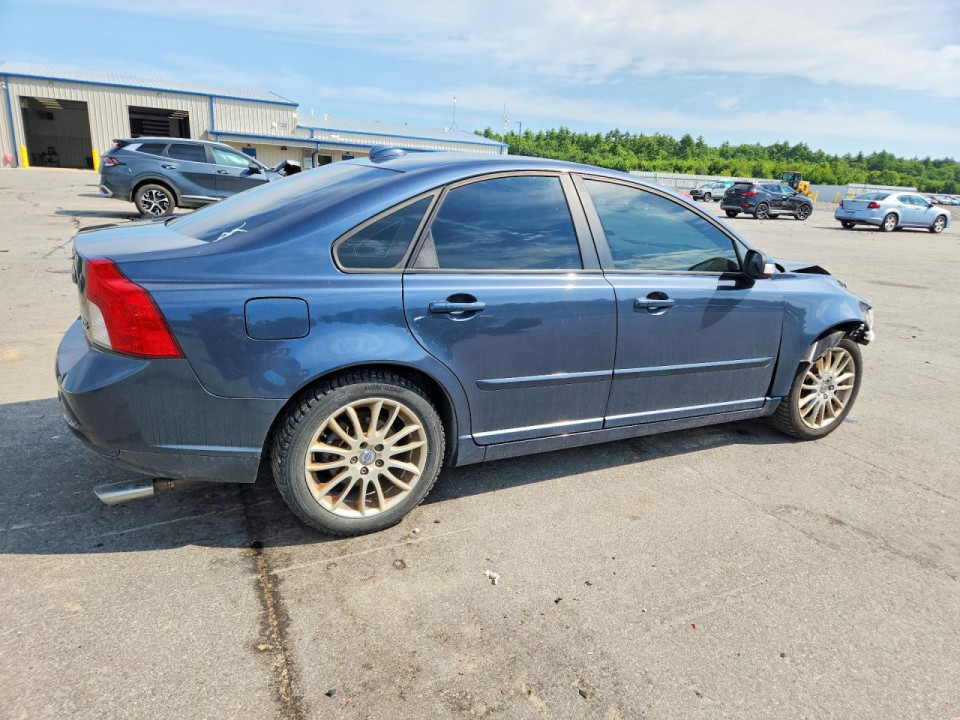 Volvo S40 2011 — Copart
