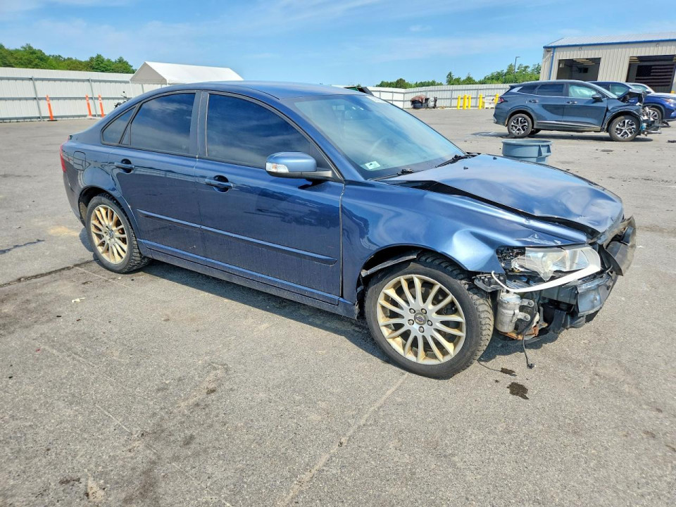 Volvo S40 2011 — Copart