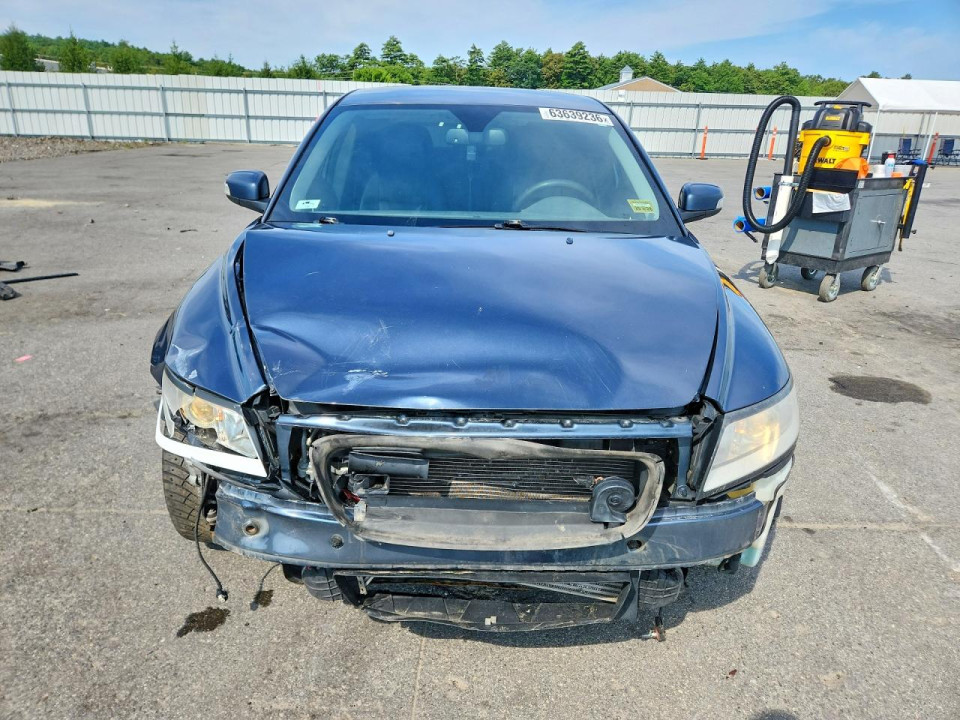 Volvo S40 2011 — Copart