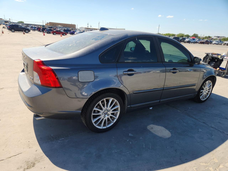 Volvo S40 2011 — Copart