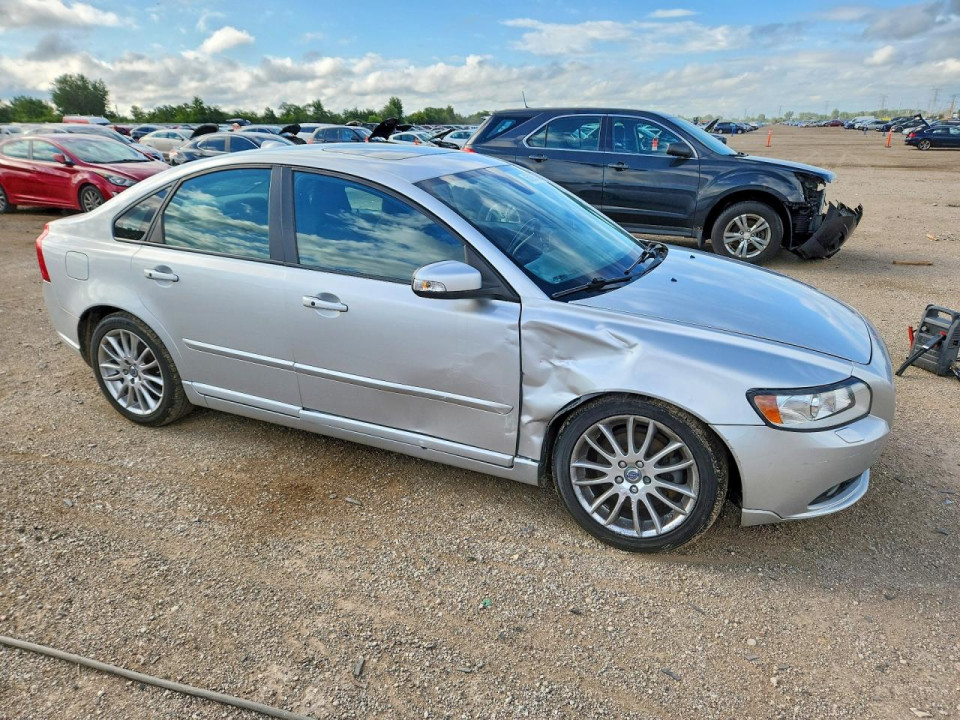 Volvo S40 2010 — Copart