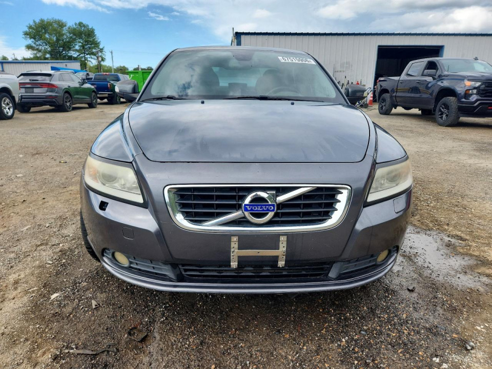 Volvo S40 2011 — Copart