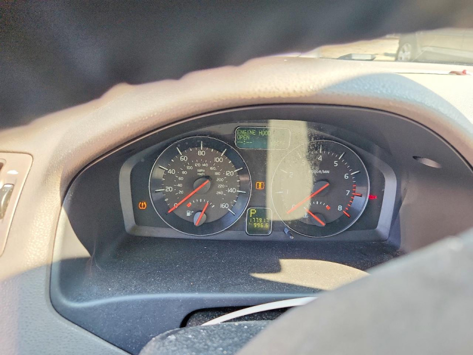 Volvo S40 2011 — Copart