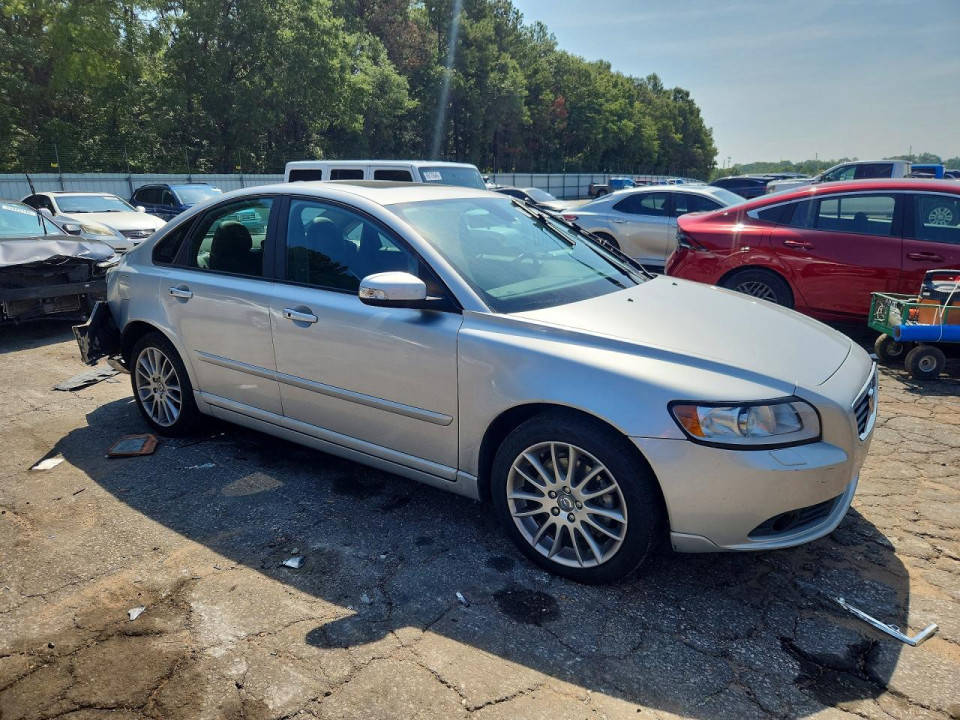 Volvo S40 2010 — Copart