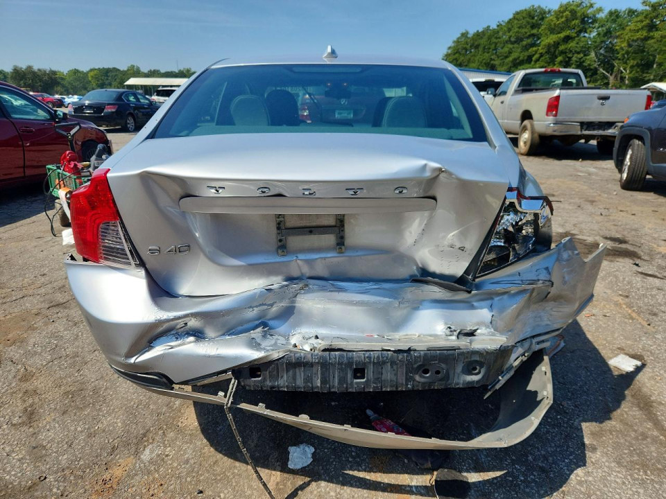 Volvo S40 2010 — Copart