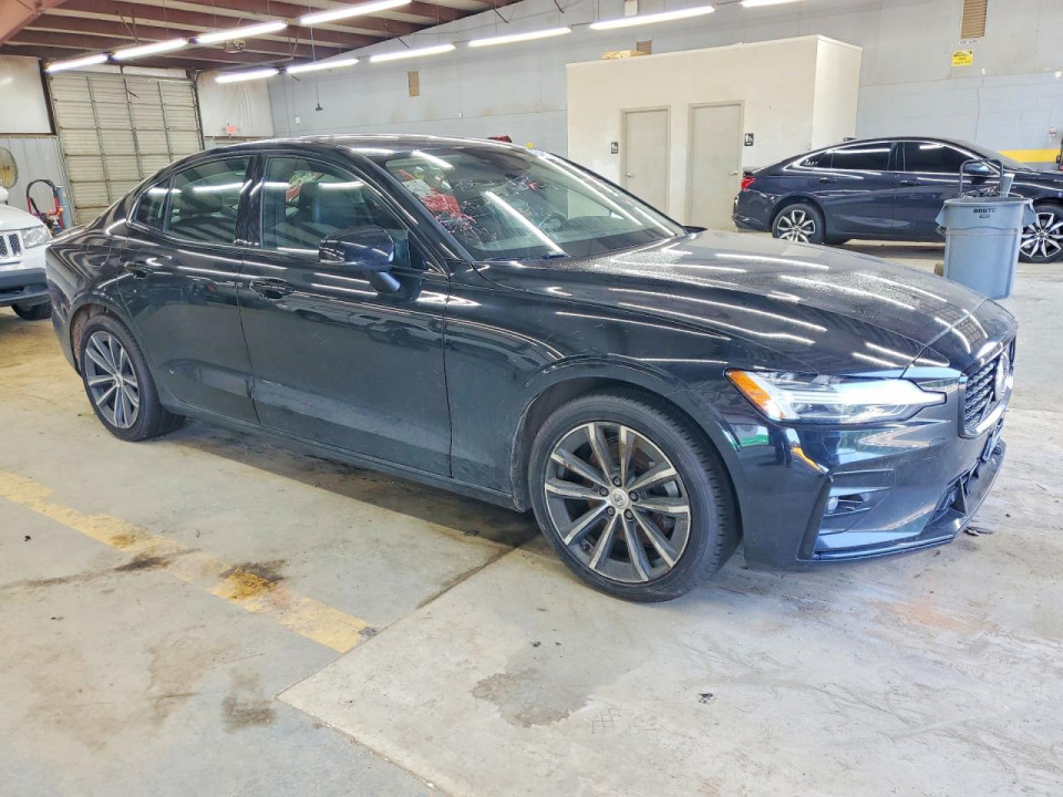Volvo S60 B5 MOMENTUM 2022 — Copart