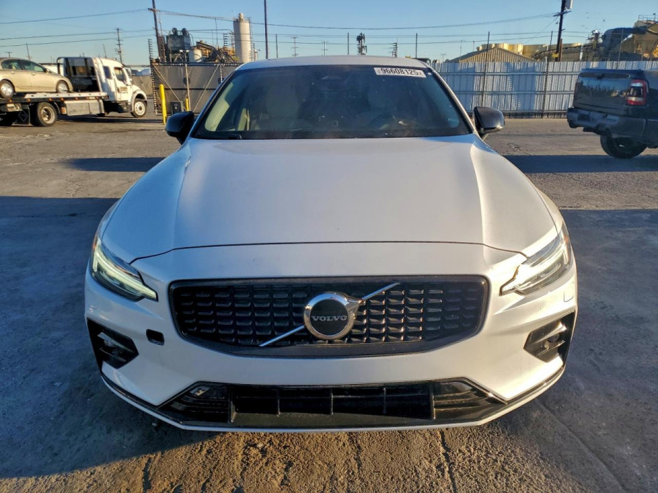 Volvo S60 CORE 2024 — Copart