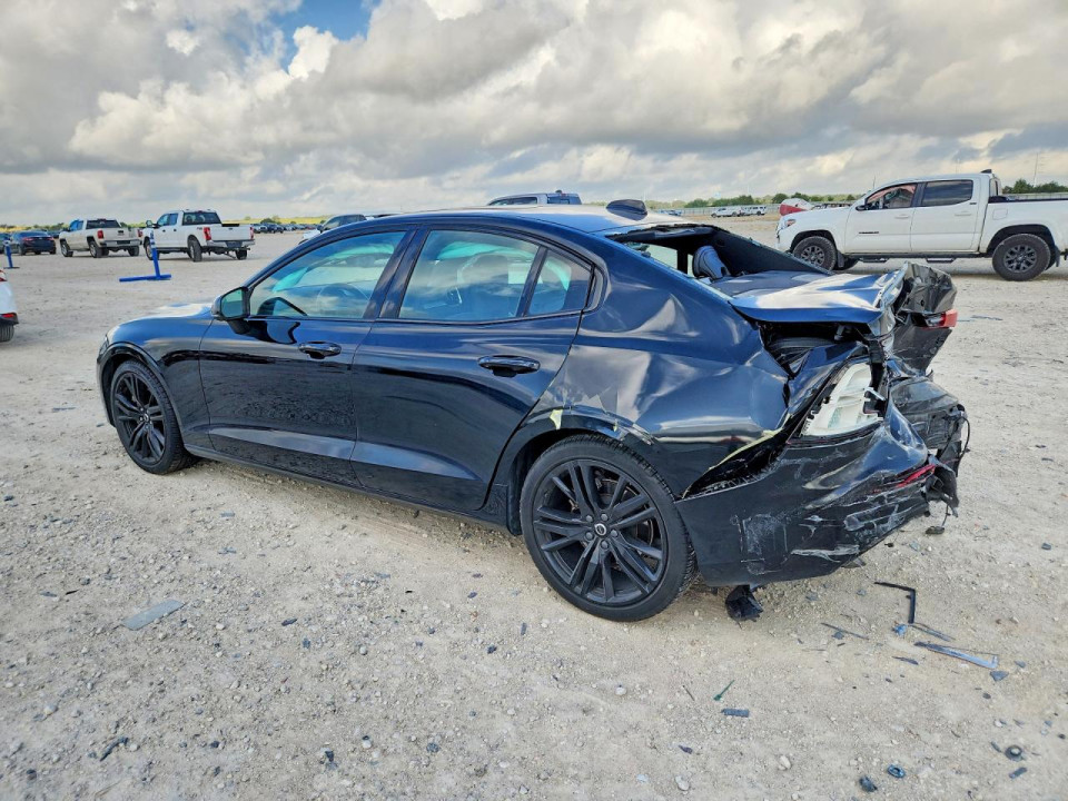 Volvo S60 PLUS 2024 — Copart