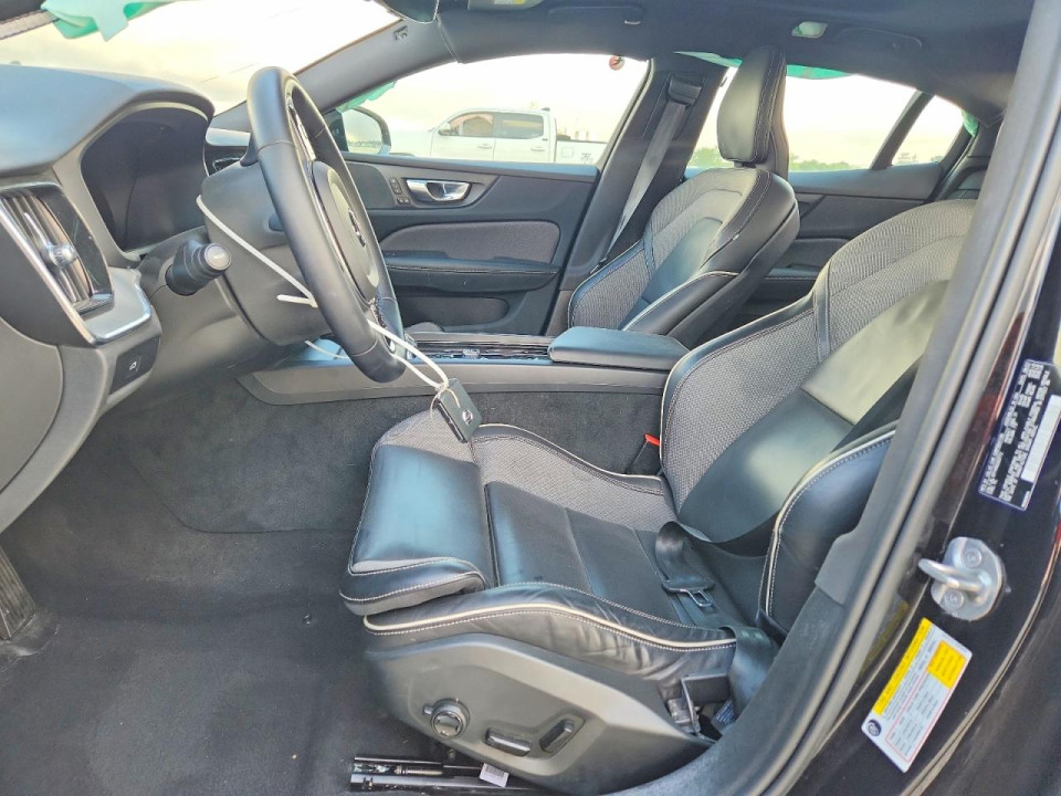 Volvo S60 PLUS 2024 — Copart