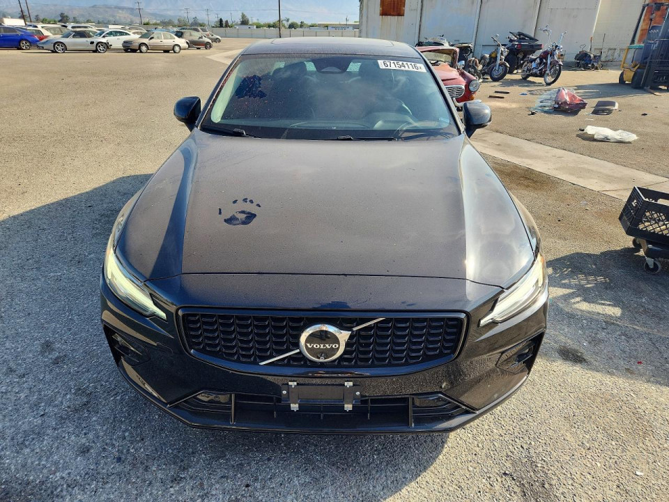 Volvo S60 PLUS 2024 — Copart