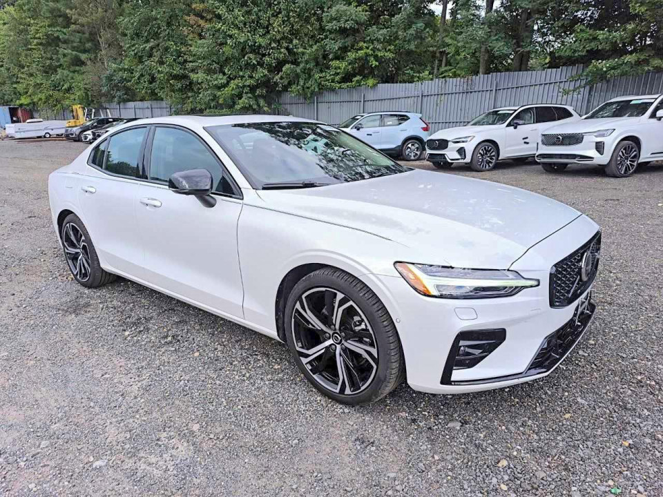Volvo S60 PLUS 2024 — Copart