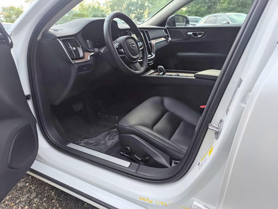 Volvo S60 PLUS 2024 — Copart
