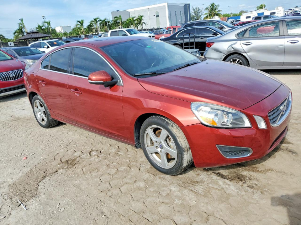Volvo S60 2013 — Copart