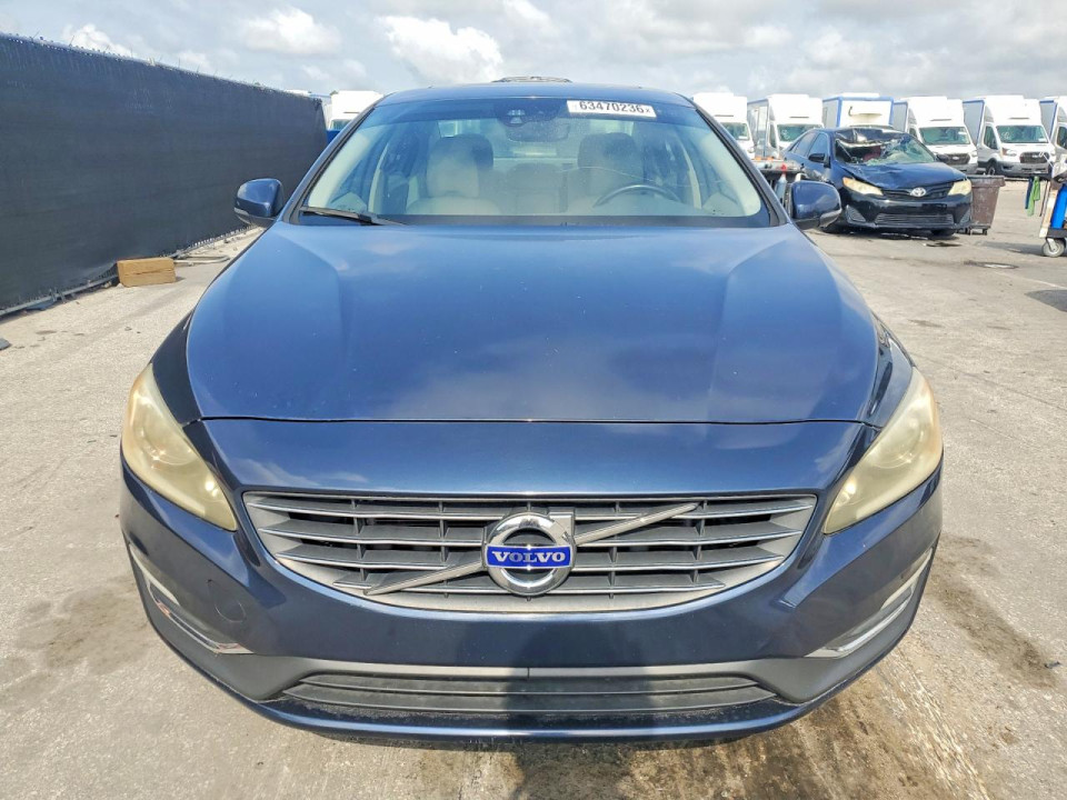 Volvo S60 2015 — Copart