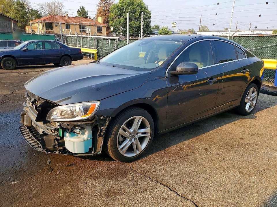 Volvo S60 2015 — Copart