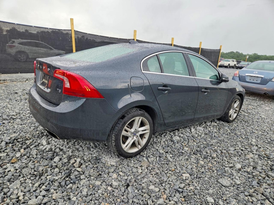 Volvo S60 2015 — Copart