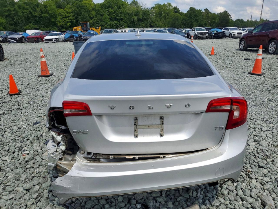 Volvo S60 2014 — Copart