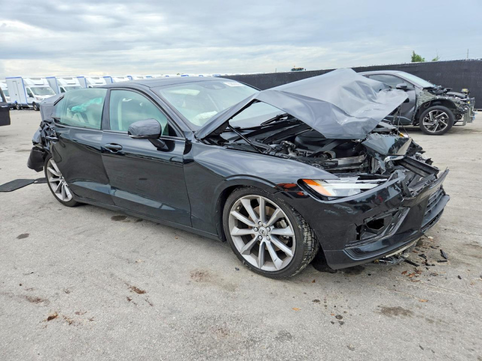 Volvo S60 2019 — Copart