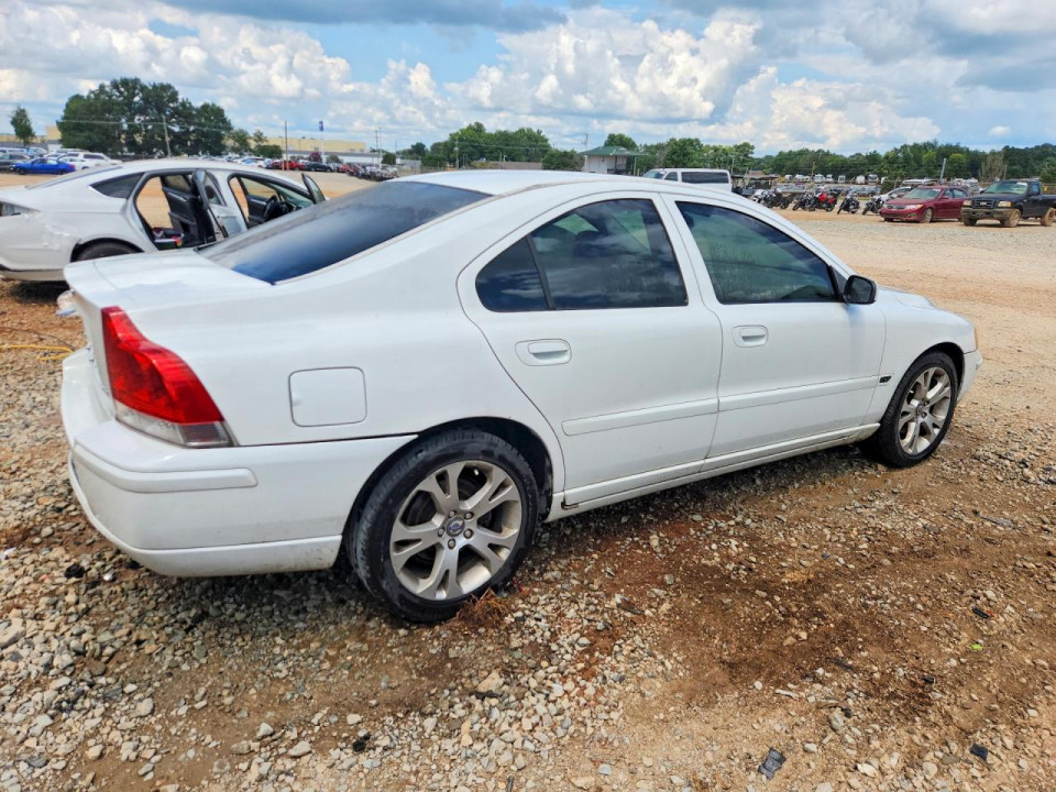 Volvo S60 2006 — Copart