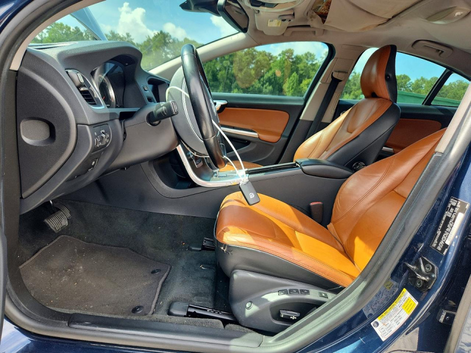 Volvo S60 2012 — Copart