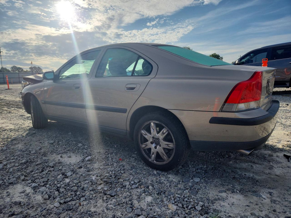 Volvo S60 2002 — Copart